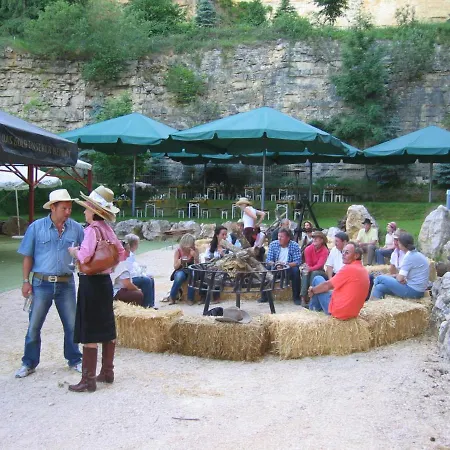 Erlebnisgastronomie Lochmuhle Hotel