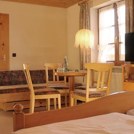 Erlebnisgastronomie Lochmuhle Hotel 3*