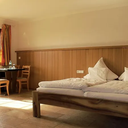 Erlebnisgastronomie Lochmuhle Hotel Eigeltingen