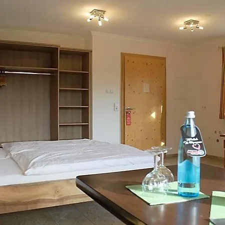 Hotel Erlebnisgastronomie Lochmuhle 3*