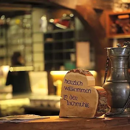 Hotel Erlebnisgastronomie Lochmuhle 3*