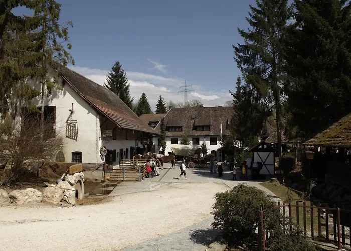 Erlebnisgastronomie Lochmuhle فندق Eigeltingen