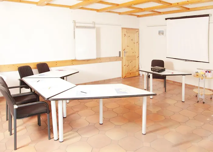 Erlebnisgastronomie Lochmuhle فندق