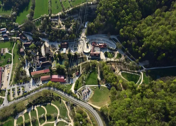 Erlebnisgastronomie Lochmuhle فندق Eigeltingen