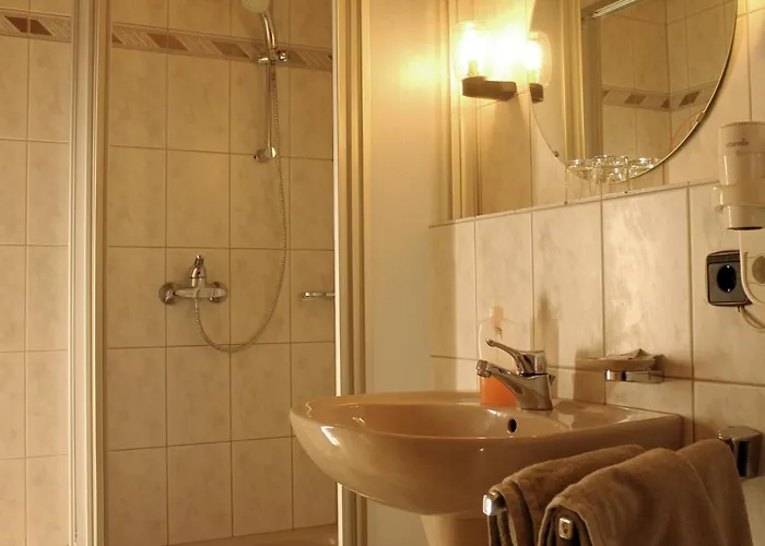 Erlebnisgastronomie Lochmuhle فندق Eigeltingen