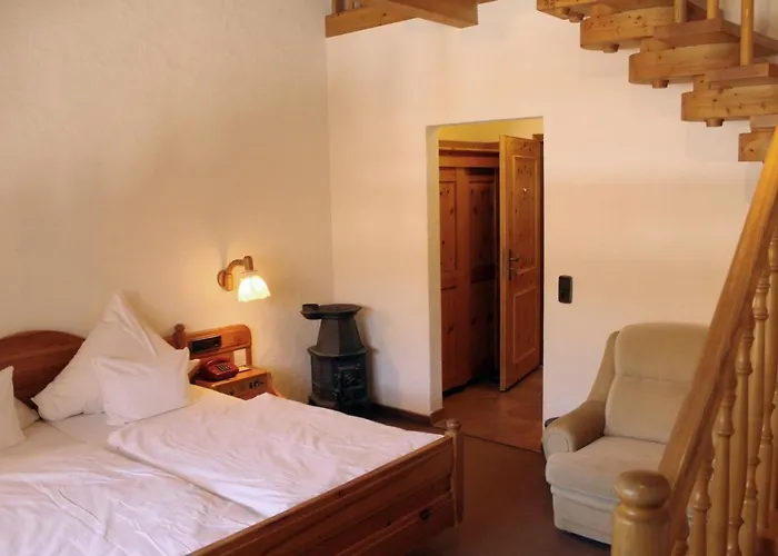 Erlebnisgastronomie Lochmuhle 3*