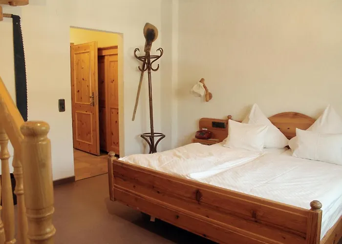 Erlebnisgastronomie Lochmuhle 3*