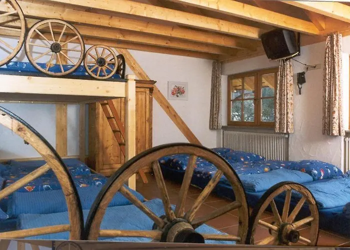 Erlebnisgastronomie Lochmuhle فندق 3*